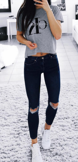 summer outfits Grey Printed Top + Black Ripped Skinny Jeans .