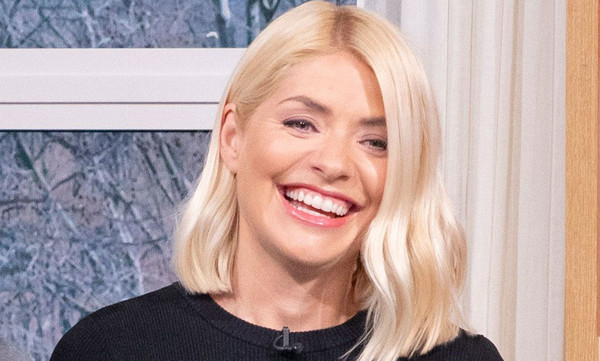 Holly Willoughby's grey cashmere dress divides This Morning fans .