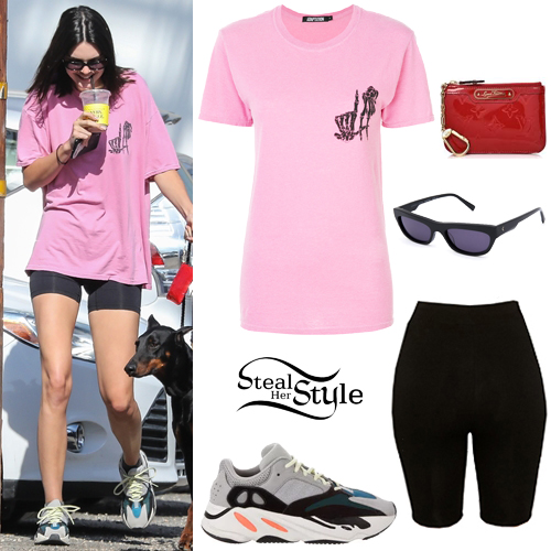 Kendall Jenner: Pink T-Shirt, Black Shorts | Steal Her Sty