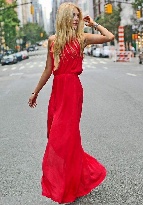 Wedding Guest Attire: 6 Chic Looks For The Fall | Red dress maxi .