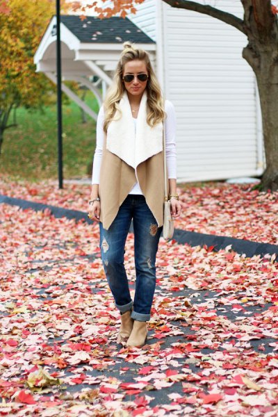 How to Style Sherpa Vest: Best 15 Cozy & Stylish Outfit Ideas for .