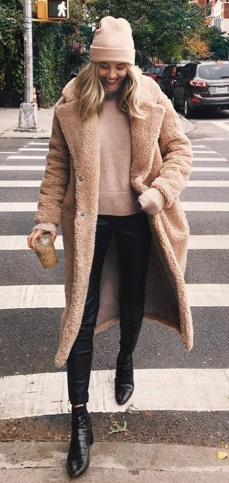 16 Teddy Coat Outfit Ideas That Are Super Cozy - Society19 .