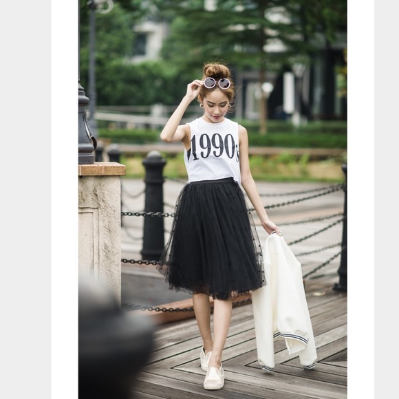 Metro Wear Skirts | Black Polkadot Tulle Skirt | Poshma