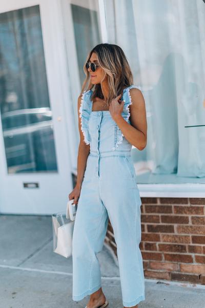 2 Ways To Wear A Chambray Jumpsuit For Spring | BB Dako