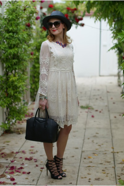 How to Wear Cream Lace Dress - Search for Cream Lace Dress | Chictop