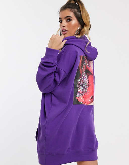 Missguided hoodie dress with back graphic in purple | AS