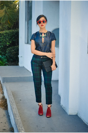 Green Loft Plaid Pants - How to Wear and Where to Buy | Chictop