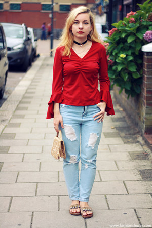 Red Blouse - How to Wear and Where to Buy | Chictop
