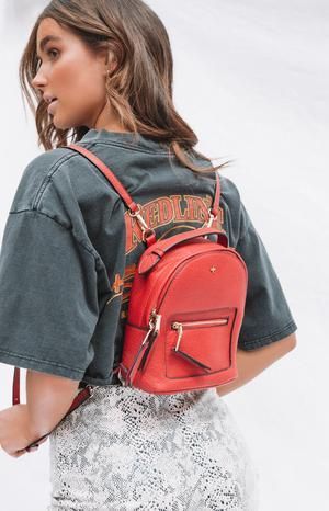 Small Backpack Purse Nifty Outfit Ideas for Ladies - kadininmodasi .