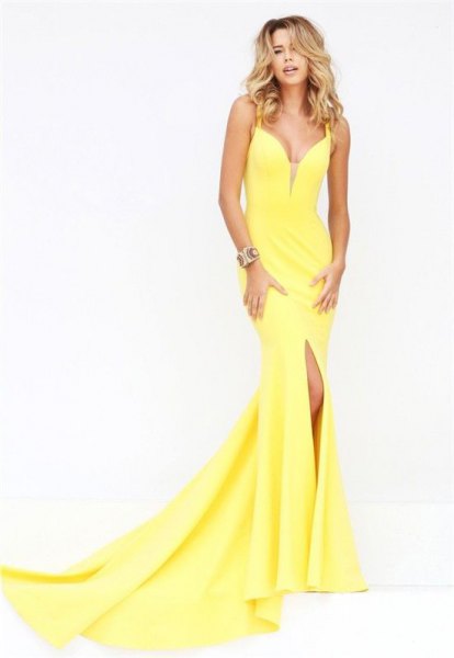 Lemon yellow mermaid dress with plunging neckline