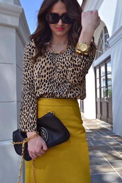 Leopard print blouse with high waist mustard yellow midi skirt