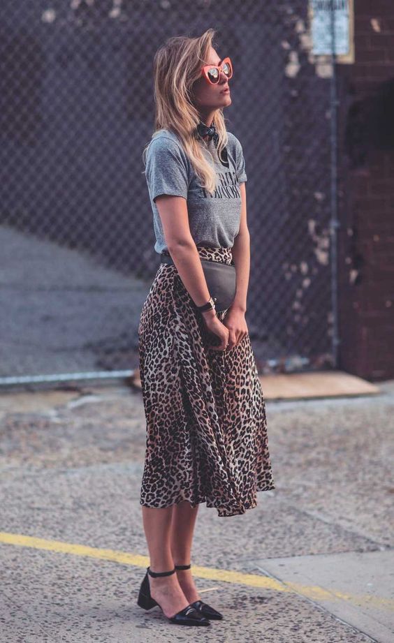 Retro leopard print skirt