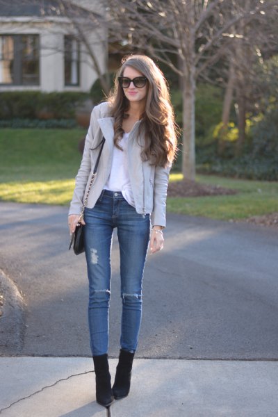 light gray leather jacket blue skinny jeans
