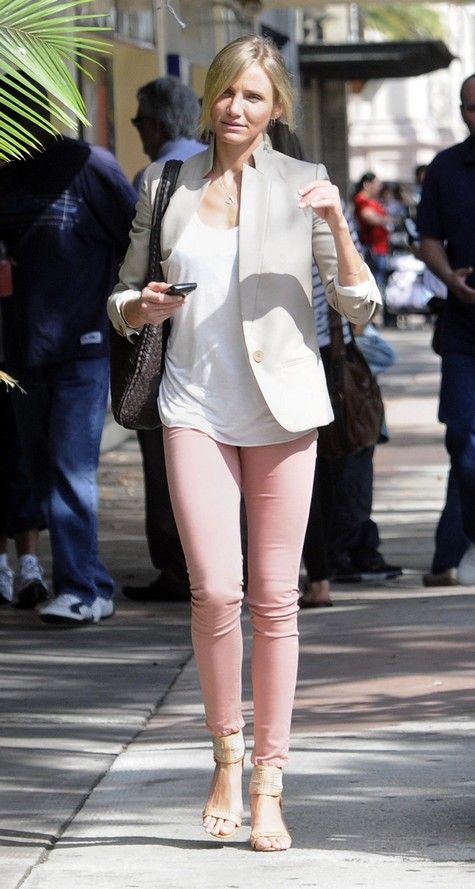 Pin by Tina Chu on fashion | Light pink jeans, Light pink pants .