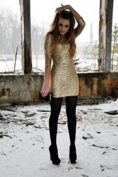 long-sleeved gold dress stockings black heels