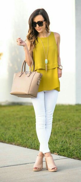 sleeveless mustard top with white skinny jeans and blushing open toe boots