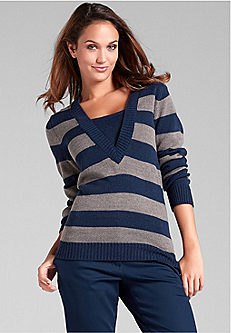 dark blue and gray sweater with V-neck and matching chinos