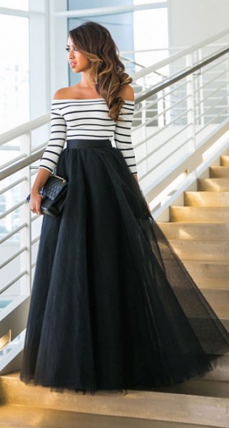Off-the-shoulder striped long-sleeved maxi tulle skirt