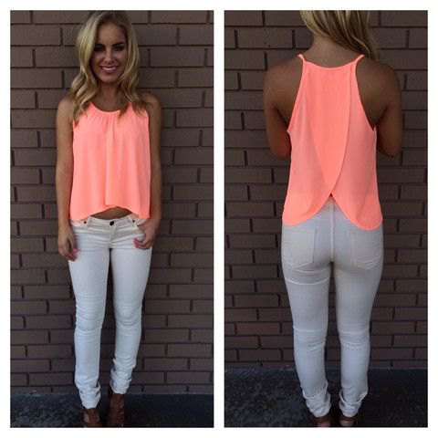 Light yellow, short, flowing tank top with white skinny jeans