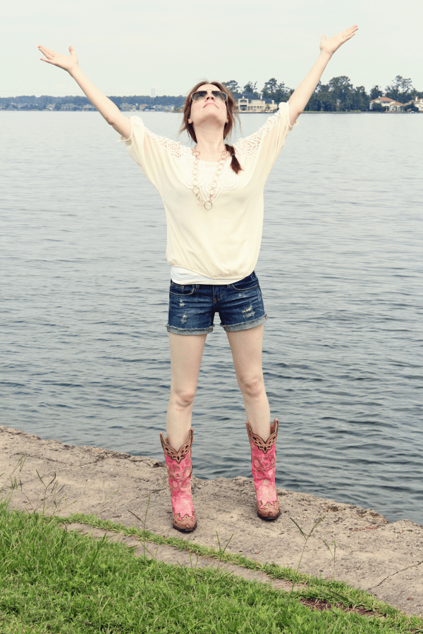 pink cowgirl boots outfit jean shorts