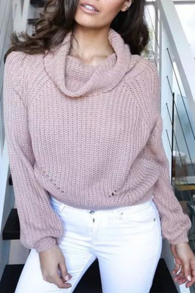 pink sweater with cowl neckline and white skinny jeans