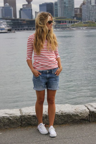red and white striped long-sleeved T-shirt with denim shorts