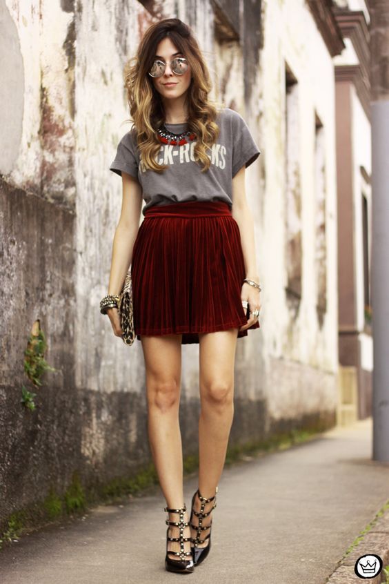 5 Stylish Velvet Outfit Ideas – Glam Radar | Velvet skirt outfit .