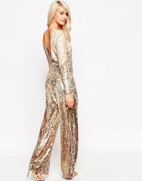 Sparkling overall made of rose gold, low back and wide legs