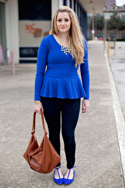 Royal blue peplum top with matching ballerinas and black skinny jeans