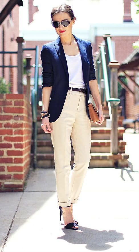 What Shoes to Wear with Beige Pants for Women? - FMag.c