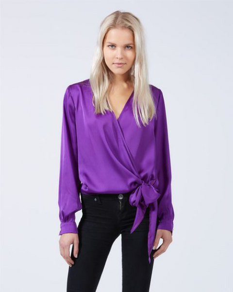 Silk knot wrap top with black skinny jeans