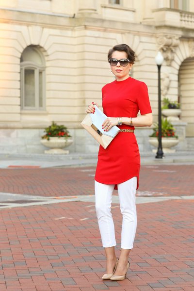 slim cut tunic top with white skinny jeans