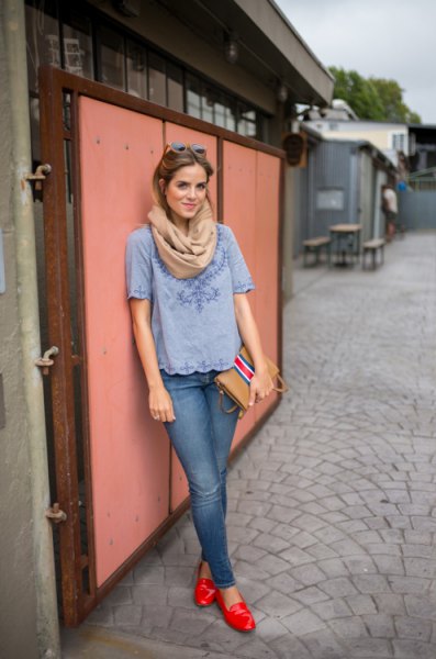 blue-green chiffon blouse with scalloped hem, pink scarf and red slippers
