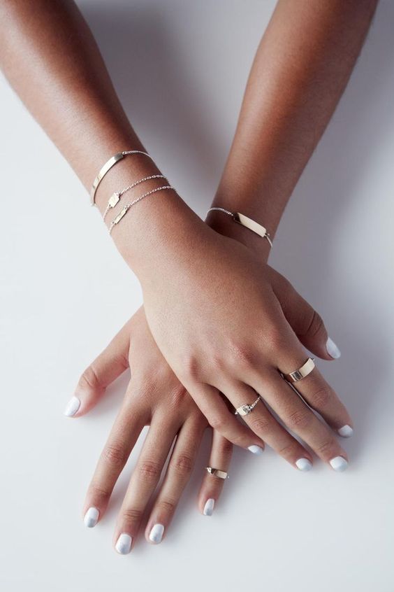 How to Wear Two Rings for Women: Stylish Ideas - FMag.c
