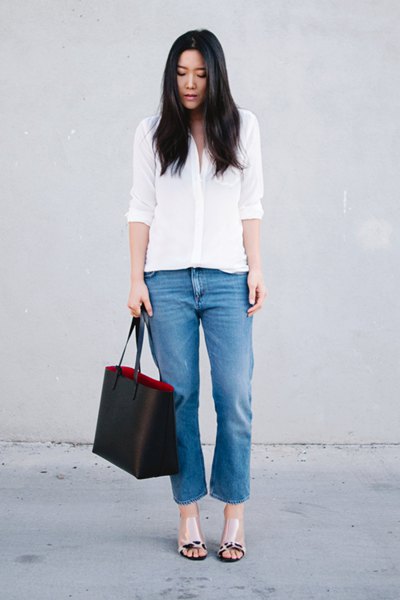 white shirt with buttons, cropped jeans and pink leather sandals with open toe