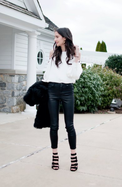 white cold shoulder blouse with short skinny jeans