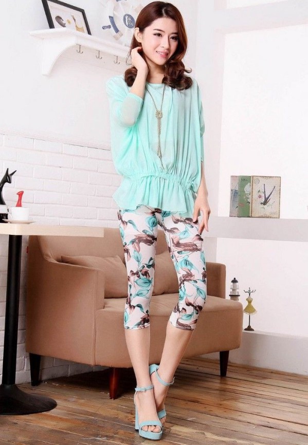 white flared blouse with flowers capri pants
