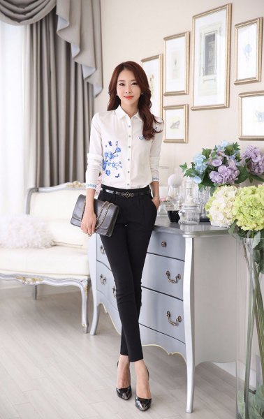 white, floral embroidered, narrow-cut shirt, thin chinos