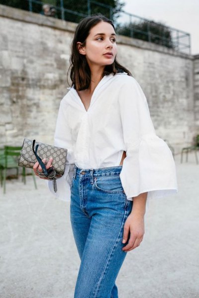 white puffed sleeve button up shirt mom jeans