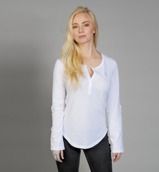 white long-sleeved shirt with a relaxed fit