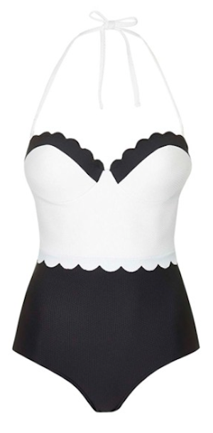 adorable black and white scalloped swimsuit | Pretty swimsuits .