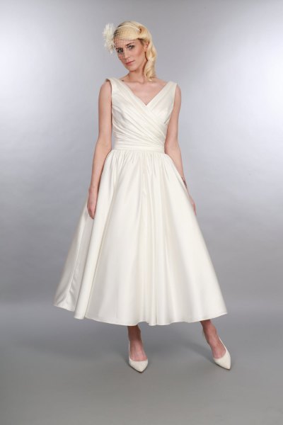 1950s style white maxi swing dress with V-neck