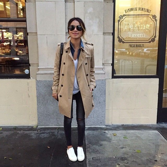 Beige Trench Coat Outfit Ideas