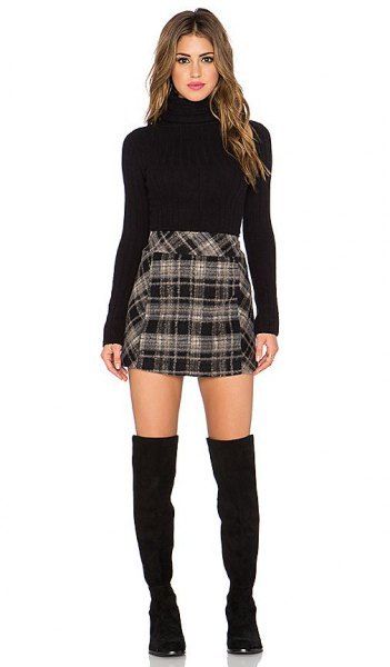 Black And White Plaid Skirt Outfits