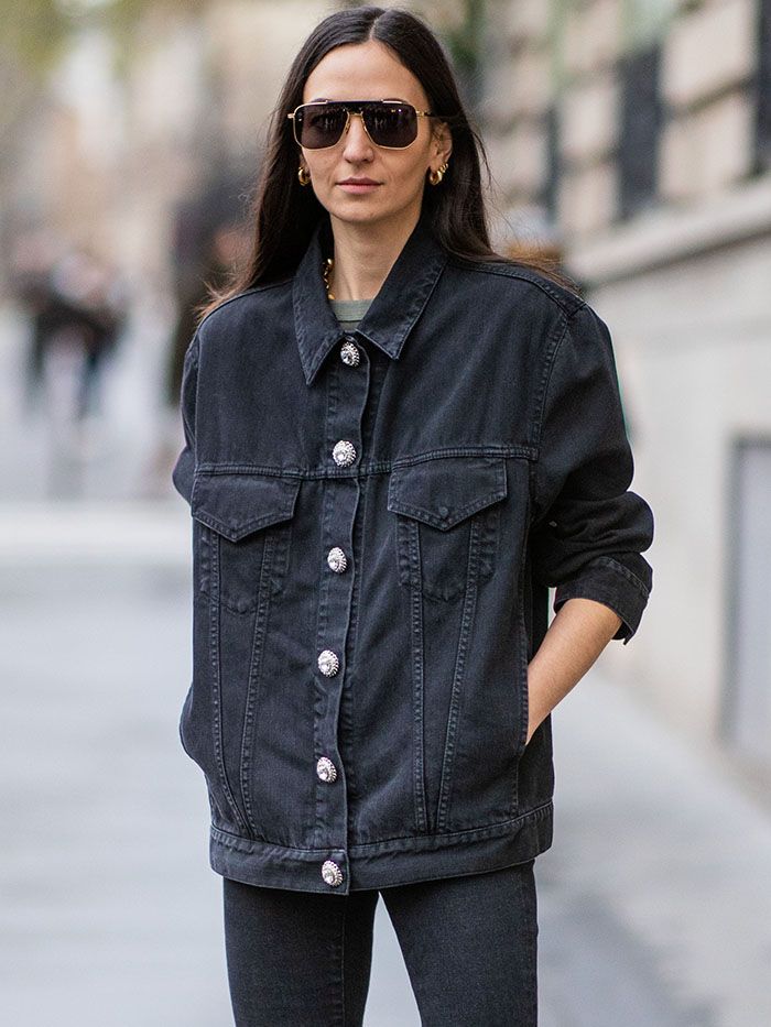 How To Style Black Denim Jacket