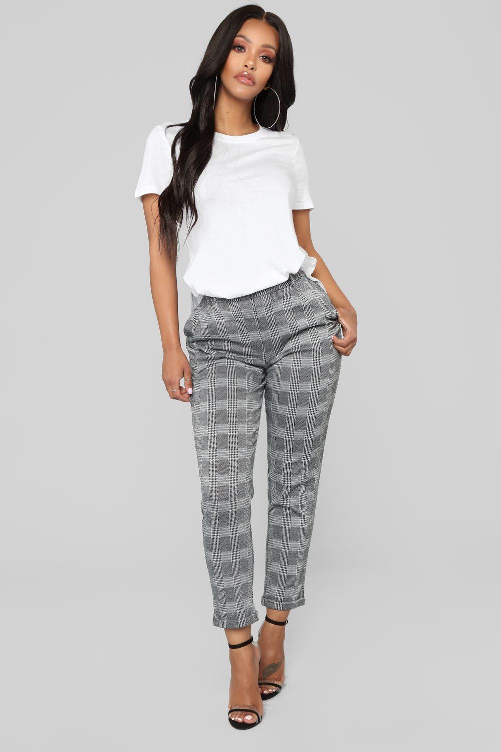 How To Style Black White Plaid Pants