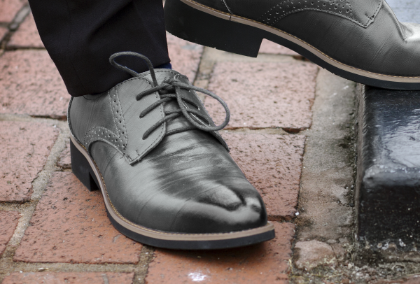 How To Style Grey Dress Shoes