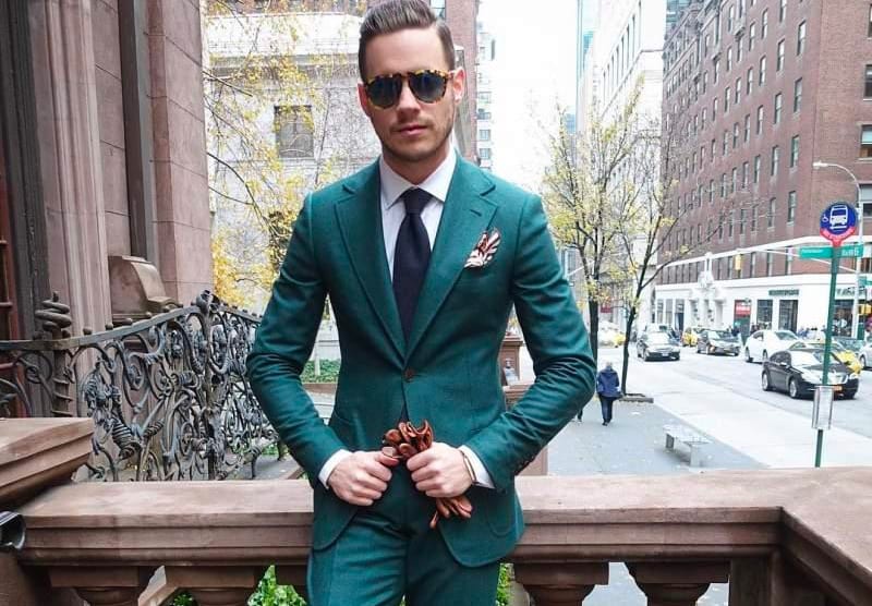 How To Wear Green Suit