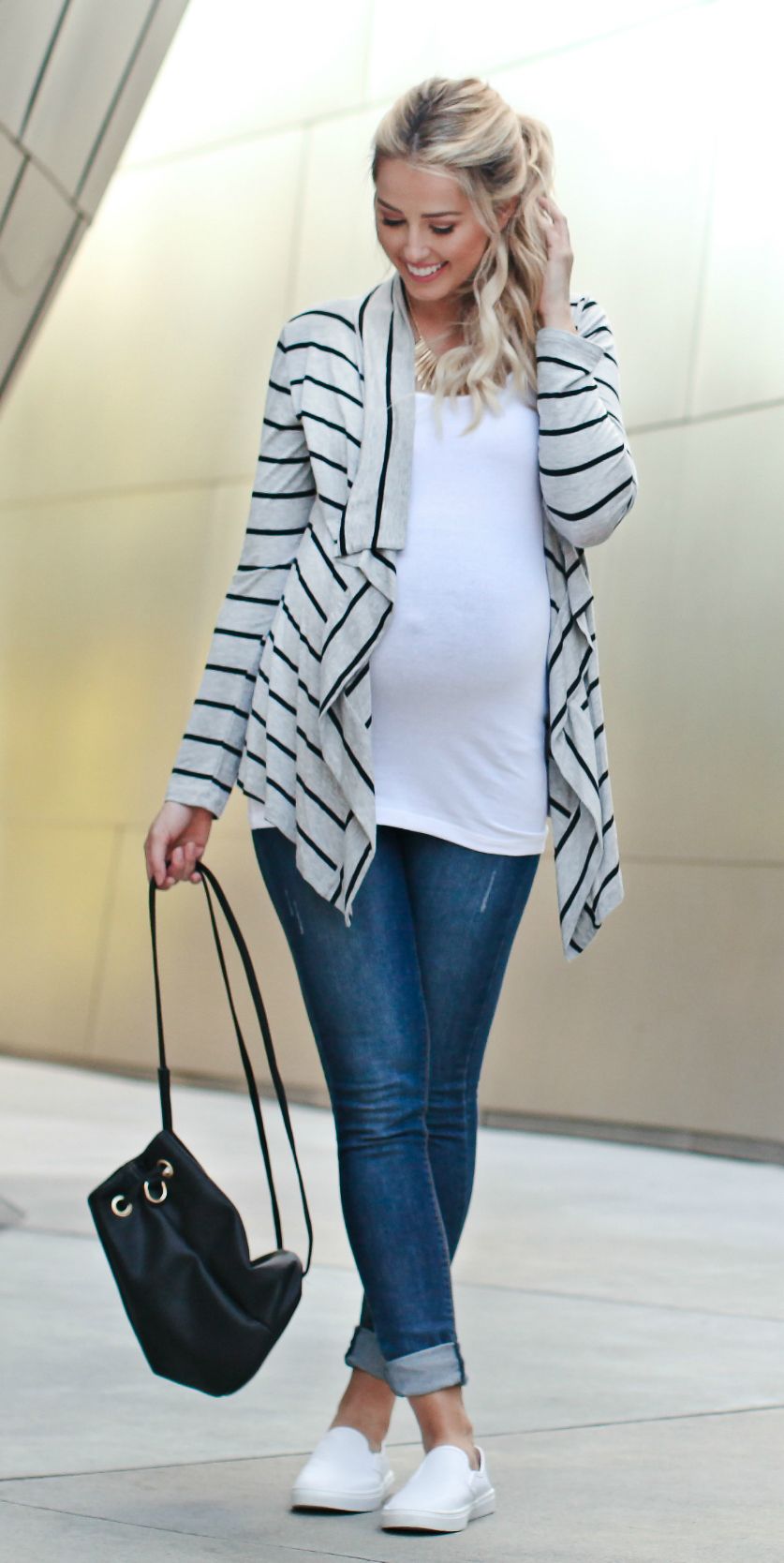 How To Wear Maternity Cardigan