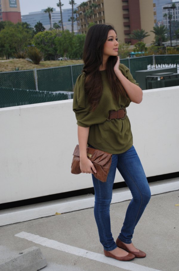 How To Wear Olive Green Top